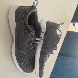 Nike flex sneakers. Gray and white. Size 10.